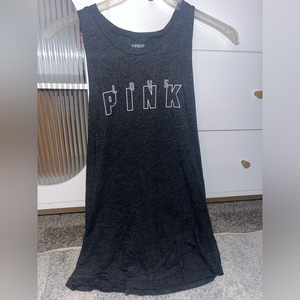 PINK Size M gray twist back workout tank